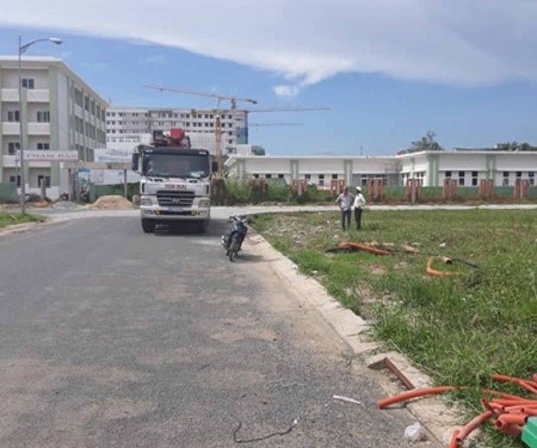 Cần bán, cặp nhà phố thương mại, P12, Đường số 08, Phú Cường, Rạch Giá, kiên Giang, 0949532259.