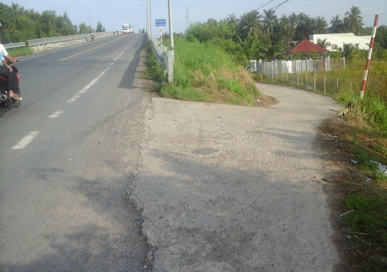 Bán đất mặt tiền đường Xuyên Á, Cầu Rạch Giá 2, Vĩnh Hiệp, 0942065078