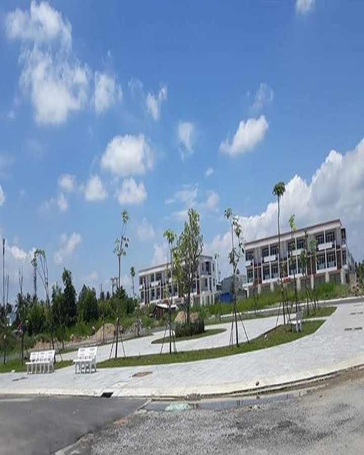 Bán nhà thô hoàn thiện mặt tiền một trệt một lầu KDC An Bình Rạch Giá, Kiên Giang, 0829984249