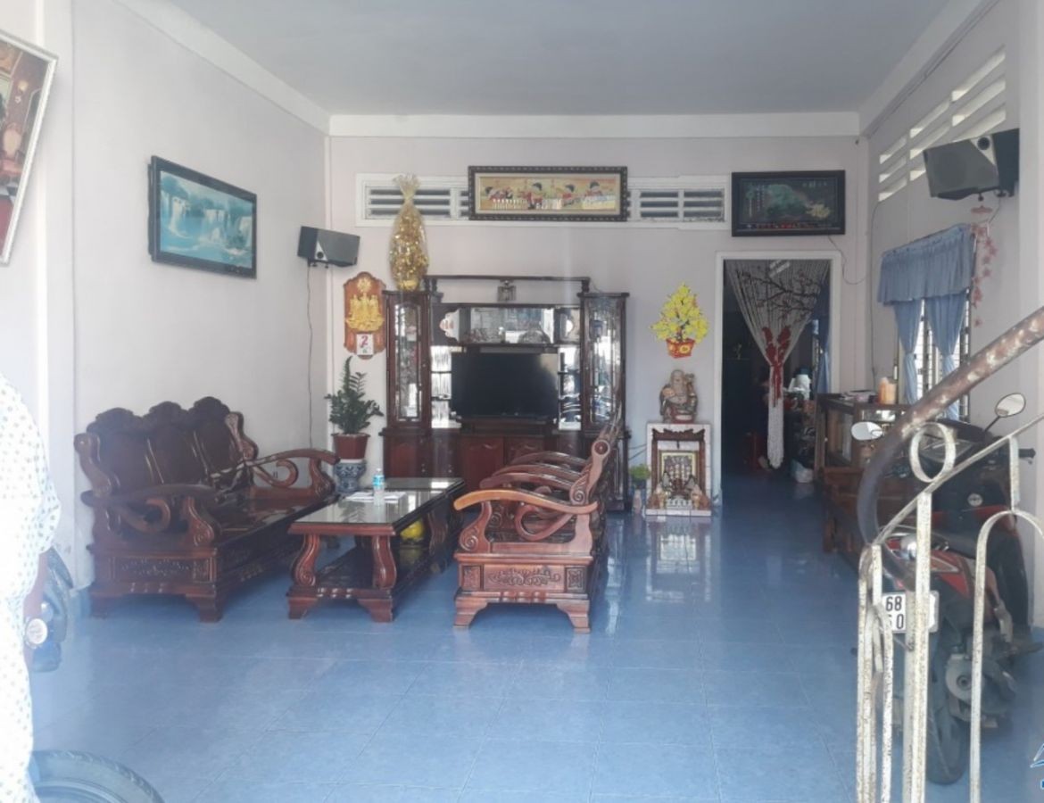 Nhà mặt tiền đường Mai Thị Hồng Hạnh, Rạch Sỏi, Rạch Giá, Kiên Giang, 0945314179