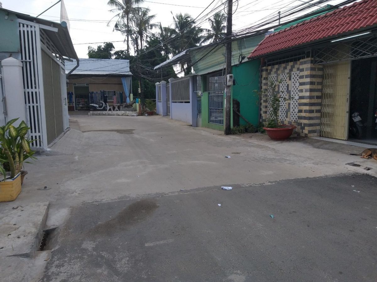 Đất nền 2 mặt tiền, Chu Văn An, Vĩnh Lạc, Rạch Giá, Kiên Giang, 6*46m, 2,2 tỷ