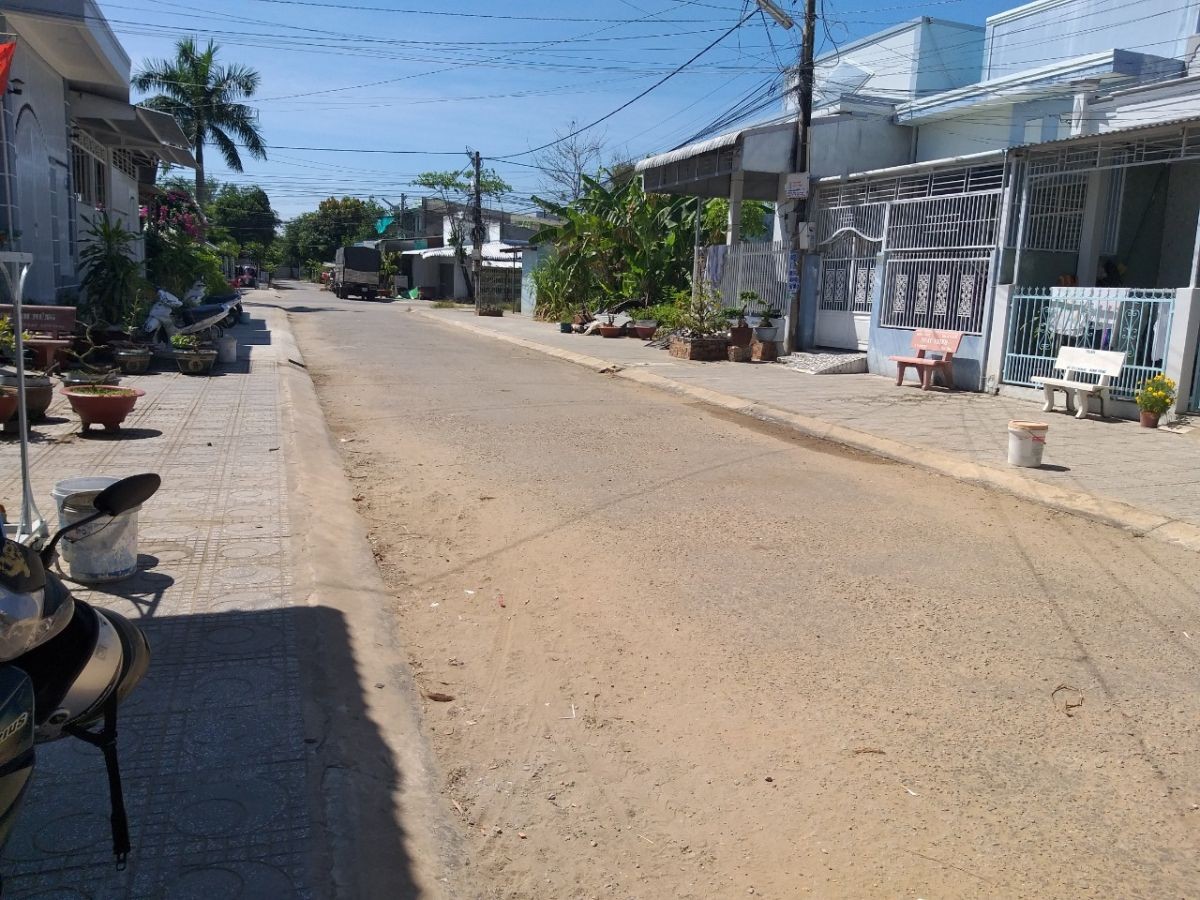 BÁN NHÀ TĂNG BẠT HỔ, VĨNH QUANG, RẠCH GIÁ, KIÊN GIANG, 5*20m, 1.1 TỶ.    (MSNV 02)