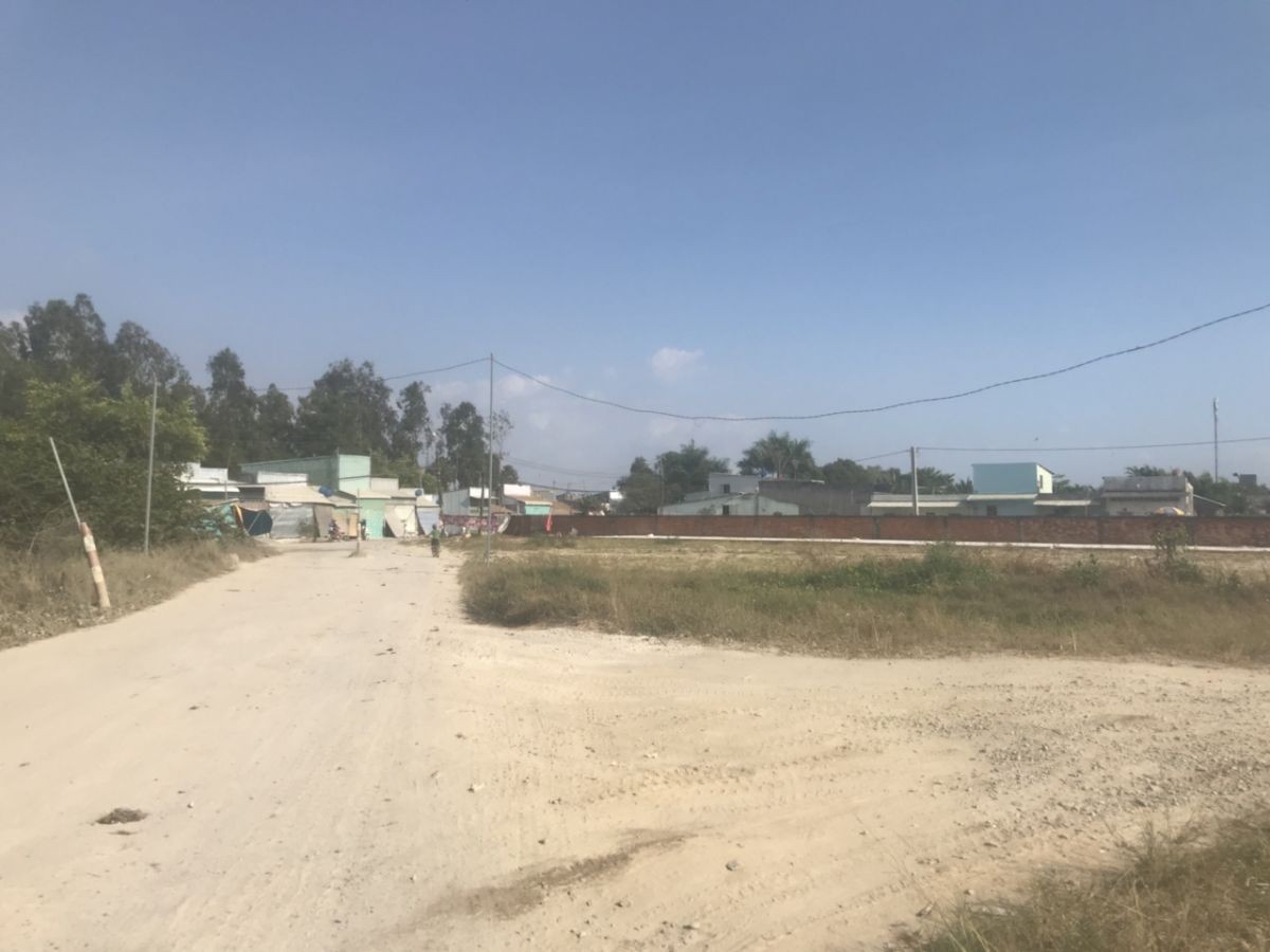 BÁN ĐẤT GÓC ĐƯỜNG QUANG TRUNG VÀ NGUYỄN THÁI BÌNH, VĨNH QUANG, RẠCH GIÁ, KIÊN GIANG, 34*85m  (MSNV 04)