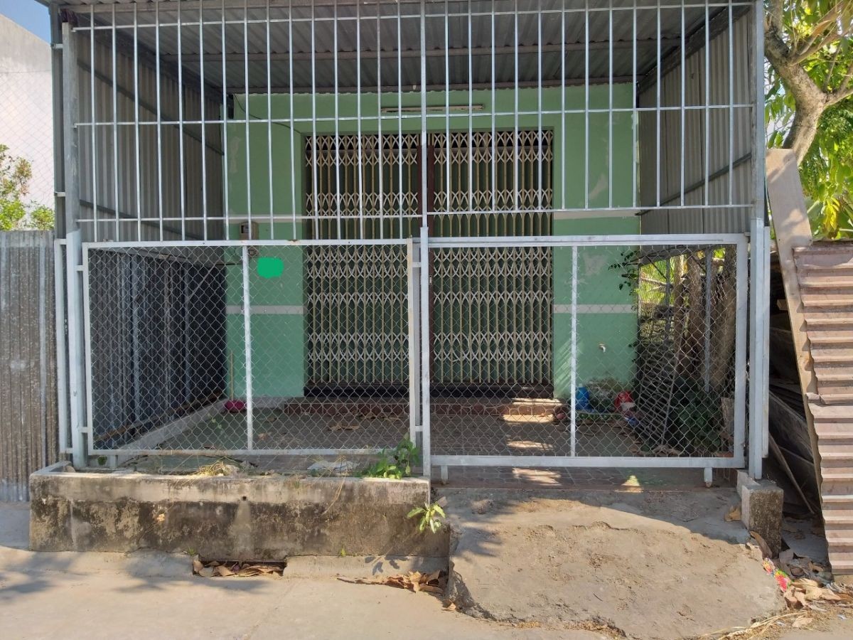 BÁN ĐẤT VÀ NHÀ CẤP 4 NGÔ TẤT TỐ, VĨNH QUANG, RẠCH GIÁ, KIÊN GIANG, 5*20m, 8xx TRIỆU.   (MSNV 02)