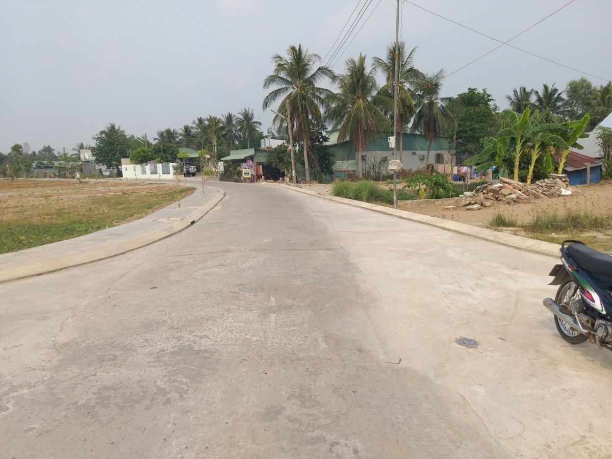 BÁN NỀN DƯƠNG MINH CHÂU, VĨNH QUANG, RẠCH GIÁ, KIÊN GIANG, 550m2, 1.8 TỶ  (MSNV 02)