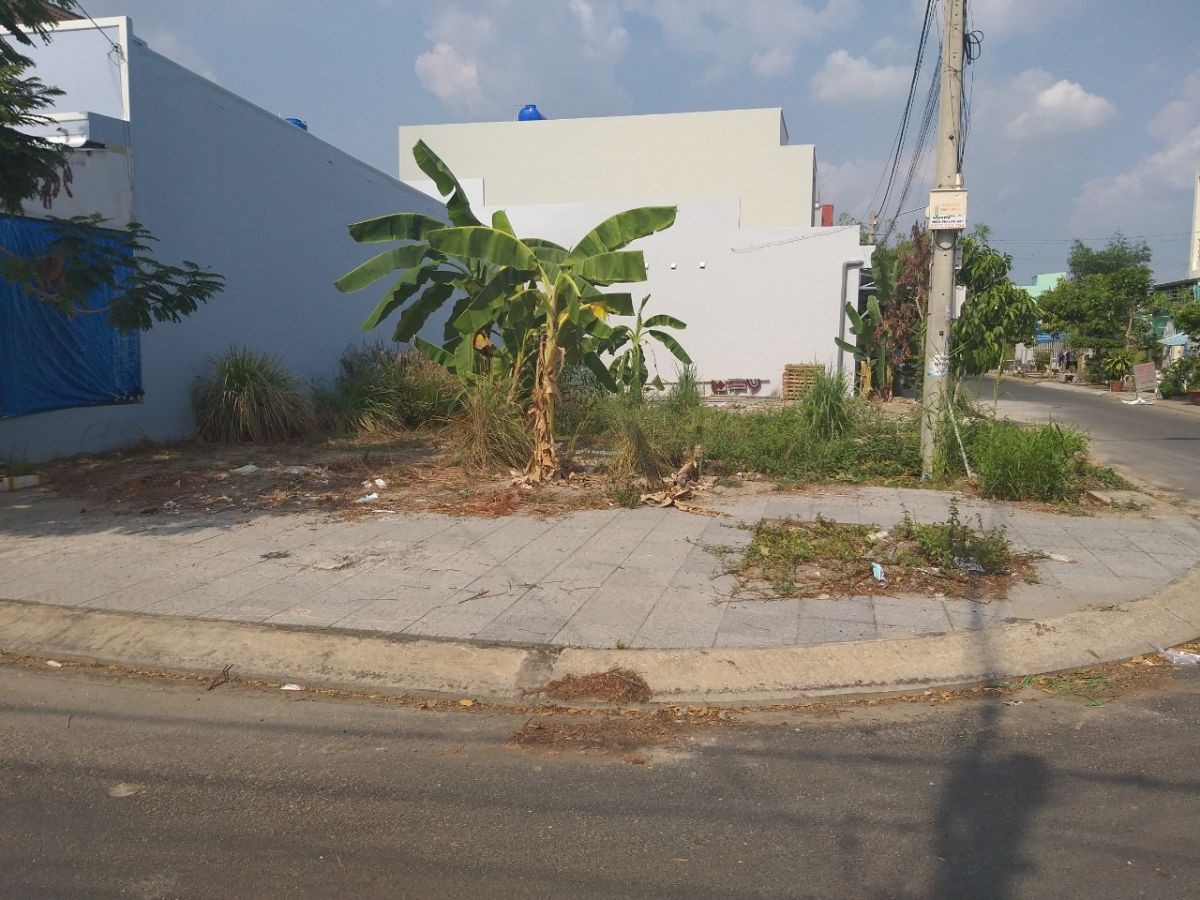 BÁN NỀN HUỲNH THÚC KHÁNG, VĨNH QUANG, RẠCH GIÁ, KIÊN GIANG, 149m2, 2 TỶ xxx .    (MSNV 02)