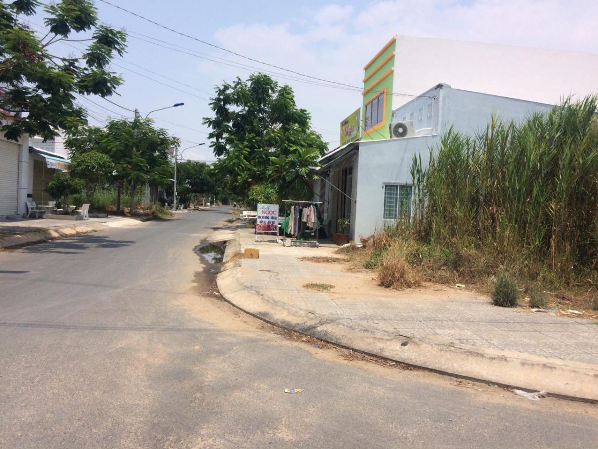 BÁN ĐẤT ĐƯỜNG NỘI BỘ HUỲNH THÚC KHÁNG, VĨNH QUANG, RẠCH GIÁ, KIÊN GIANG, 9*16m, 2 TỶ xxx TR.   (MSNV 05)