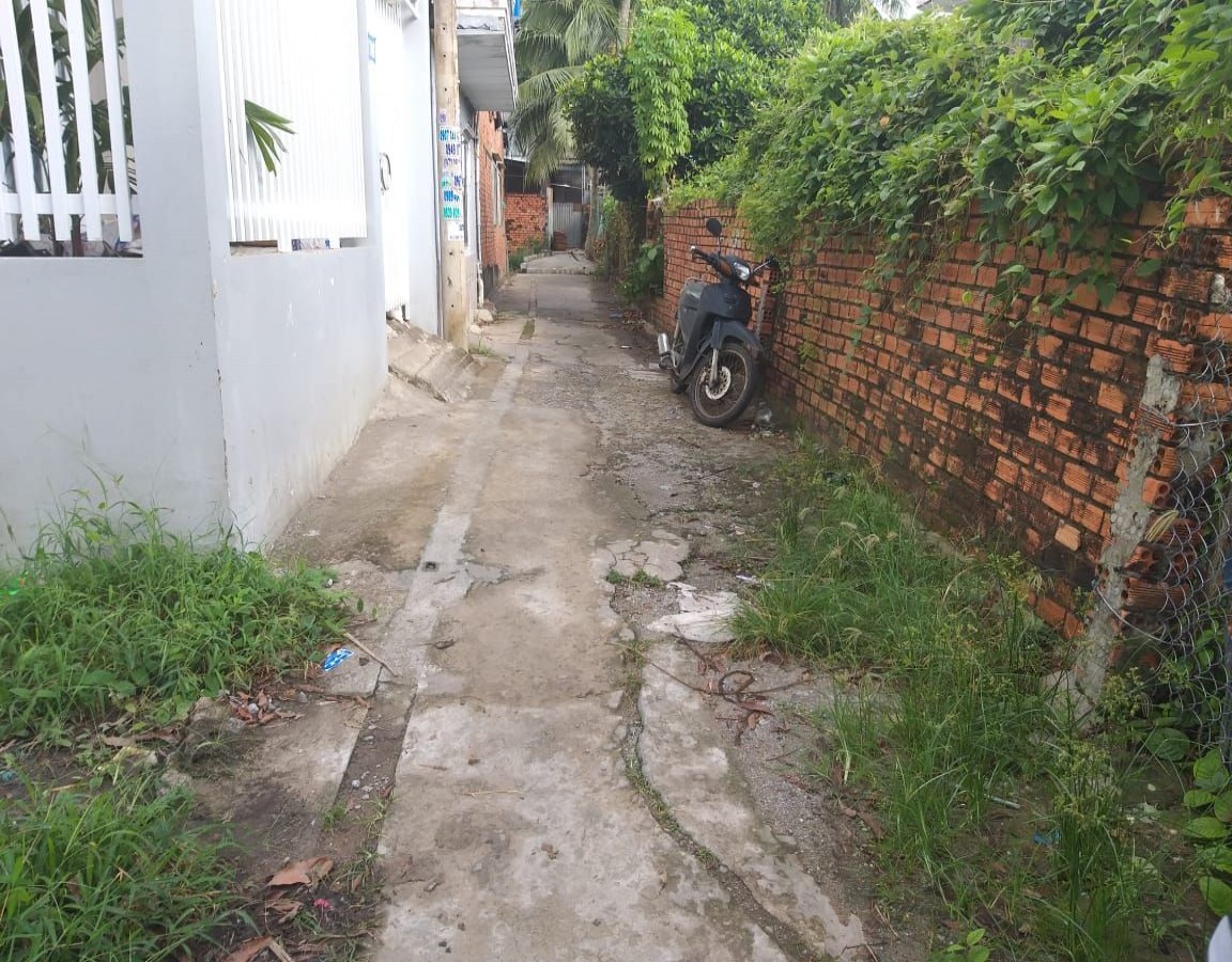 BÁN ĐẤT HẺM ĐƯỜNG  NGUYỄN TRUNG TRỰC, RẠCH GIÁ, KIÊN GIANG, 6xx TR, 5*28, (MSNV 02)