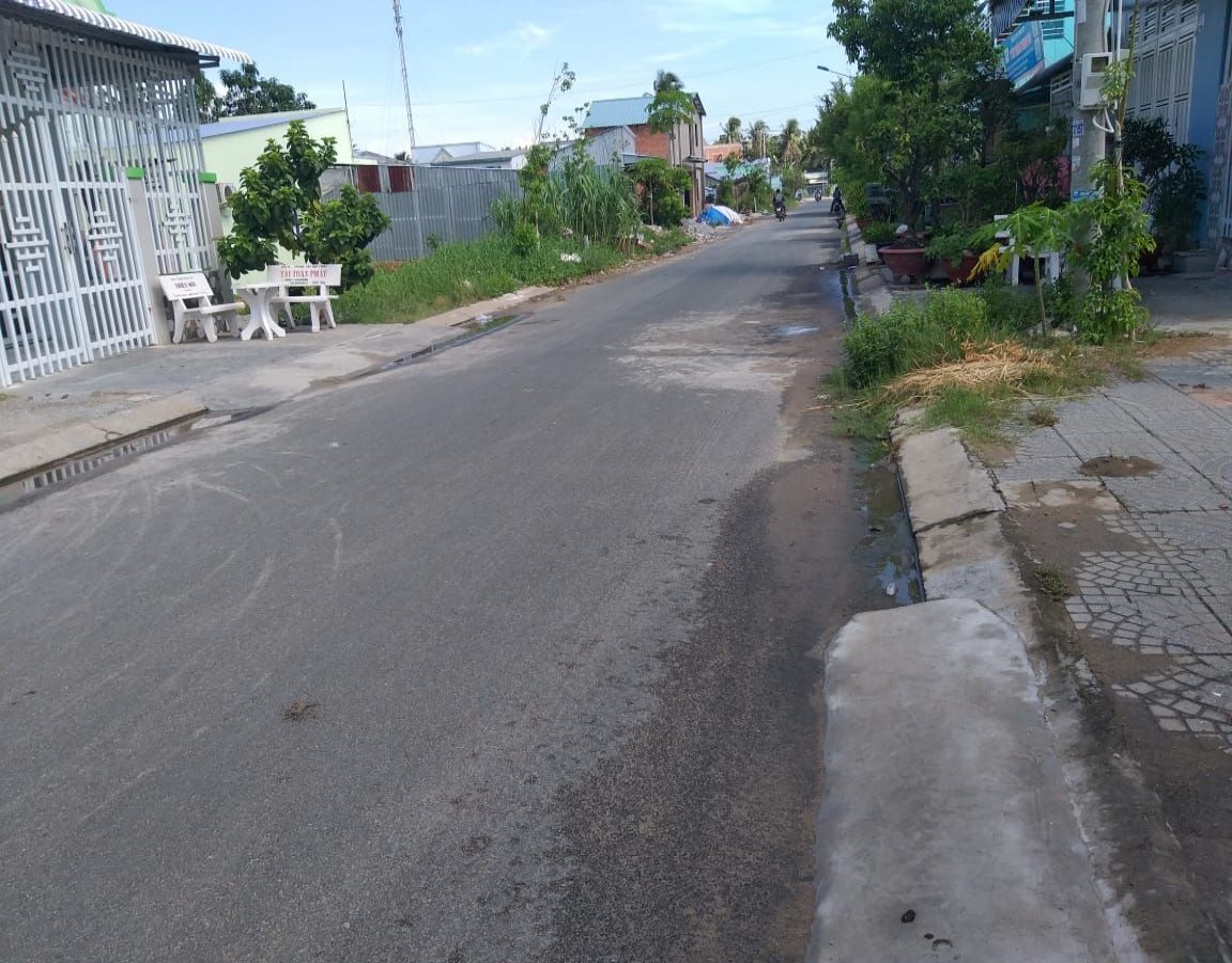 BÁN ĐẤT NỀN KHU TÁI ĐỊNH CƯ VĨNH QUANG, RẠCH GIÁ, KIÊN GIANG, 5x18 M, GIÁ: 1 TỶ XXX (MSNV02)