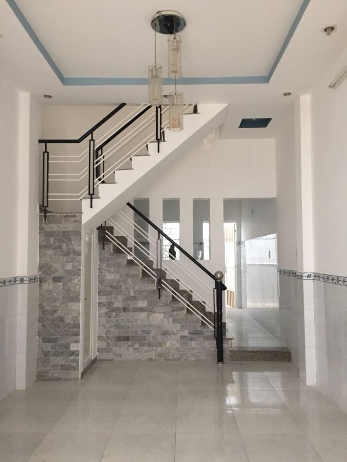 Bán nhà Thích Quảng Đức, DT 36m2, chỉ có 3.1 Tỷ