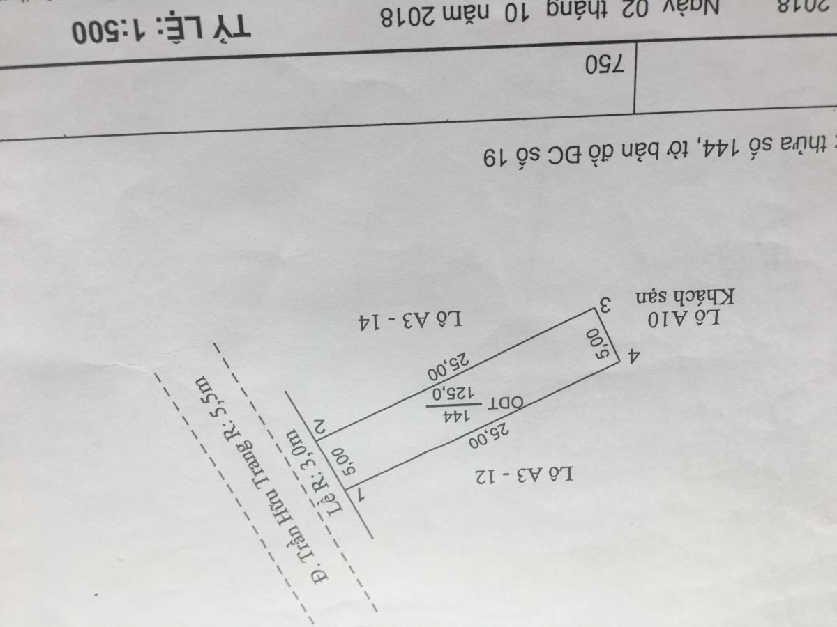 Bán đất lấn biển đường Trần Hữu Trang