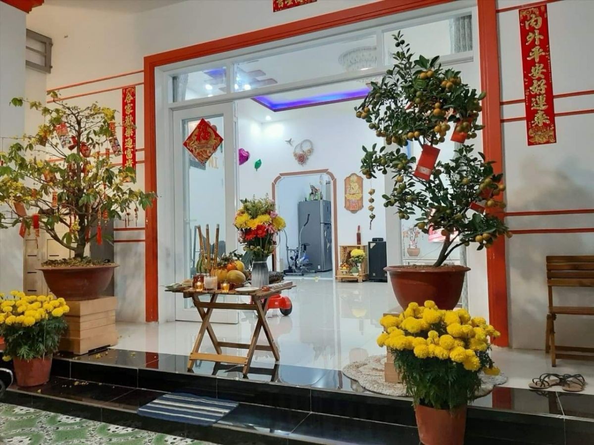 Do Nhu Cầu Chuyển Hướng Về S.Gòn Sinh Sống Nên Cần Bán Gấp Căn Nhà Hẽm Trần Quý Cap.