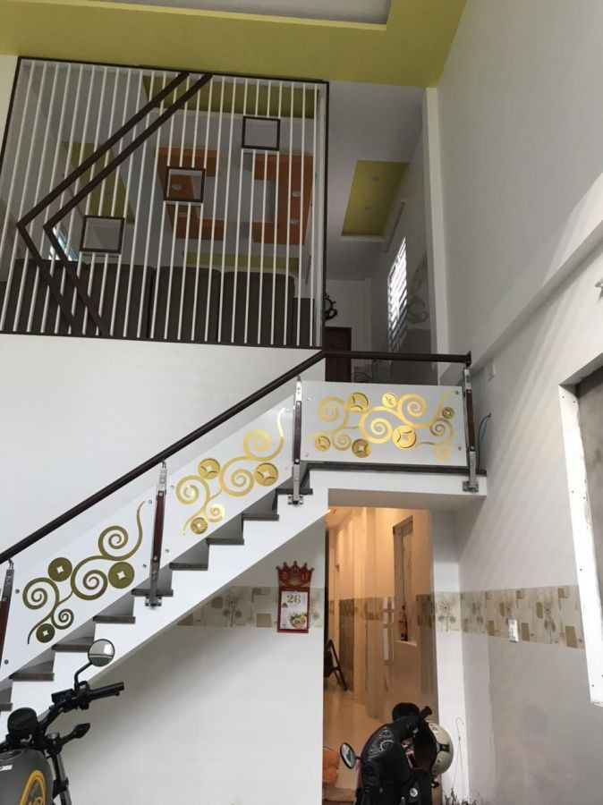 Bán căn nhà A6-27 Cống Quỳnh