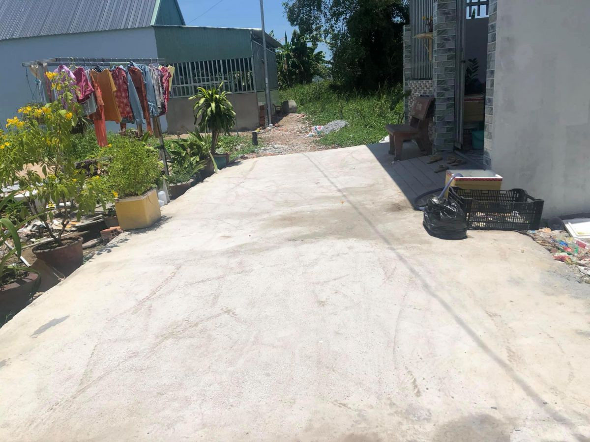 Cần Bán nền giá Đầu tư hẻm 103 Quang Trung.