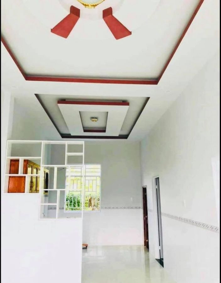 Cần Tìm chủ mới cho ngôi nhà nhỏ, diện tích ngang 6,5m - dài 10,5m. Đất lúa. Nhà mới xây