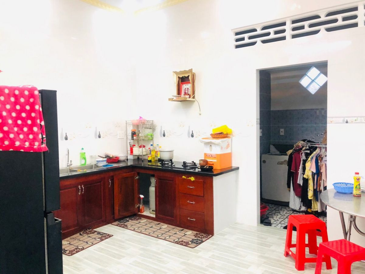 Cần bán gấp nhà đường Châu Văn Liêm, Vĩnh Lạc, Rạch Giá, Kiên Giang