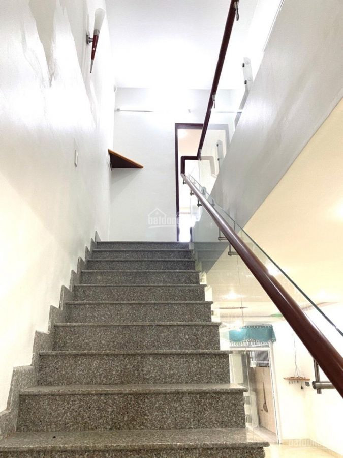 Bán nhà đẹp đã hoàn thiện P22 Trần Bạch Đằng, Khu đô thị Phú Cường Rạch Giá Kiên Giang 90m2, giá chỉ 2,8tỷ