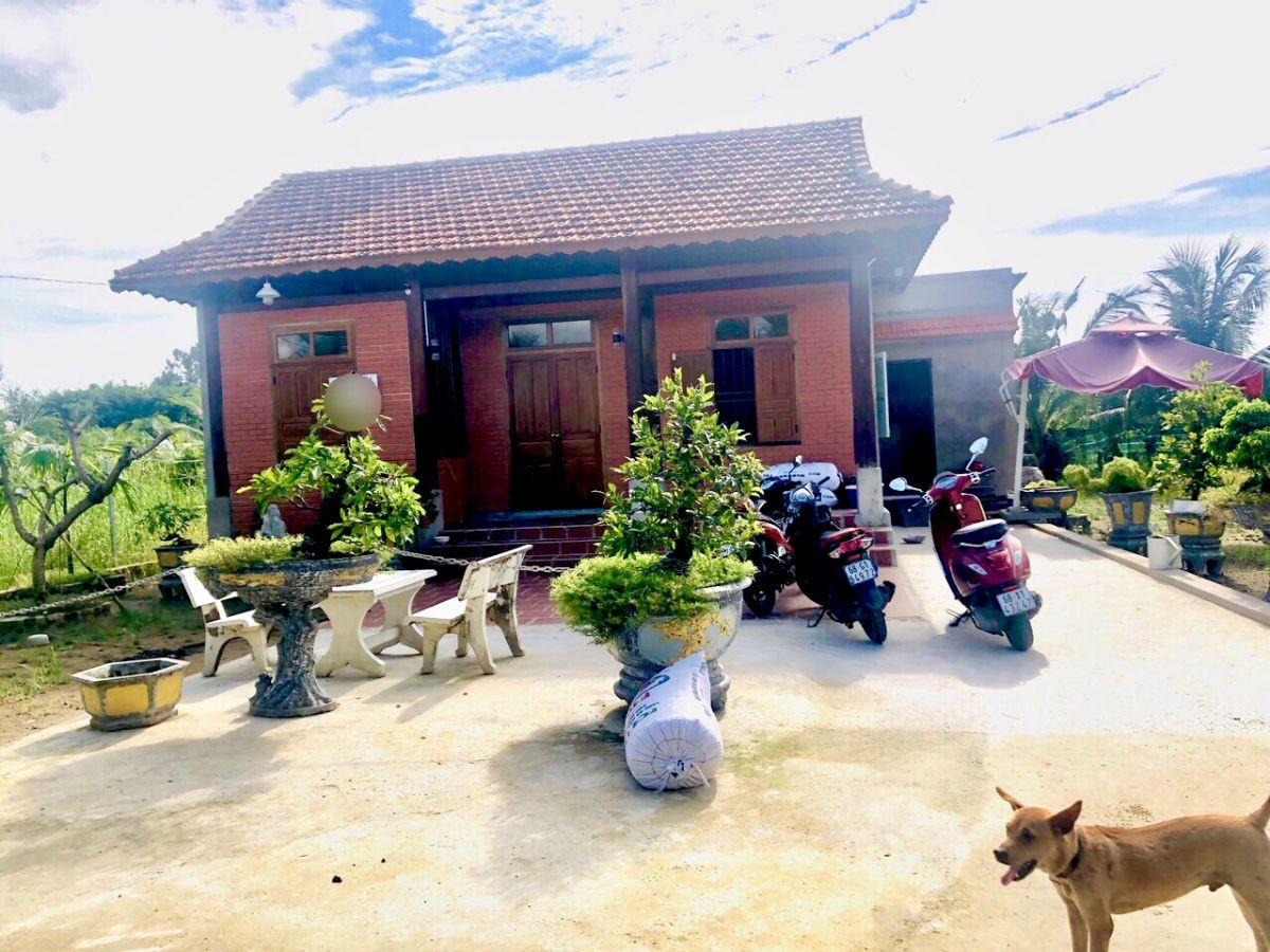 Bán gấp nhà gỗ đường Hồ Văn Huê (khu vực yên tĩnh), Vĩnh Quang, Rạch Giá, Kiên Giang