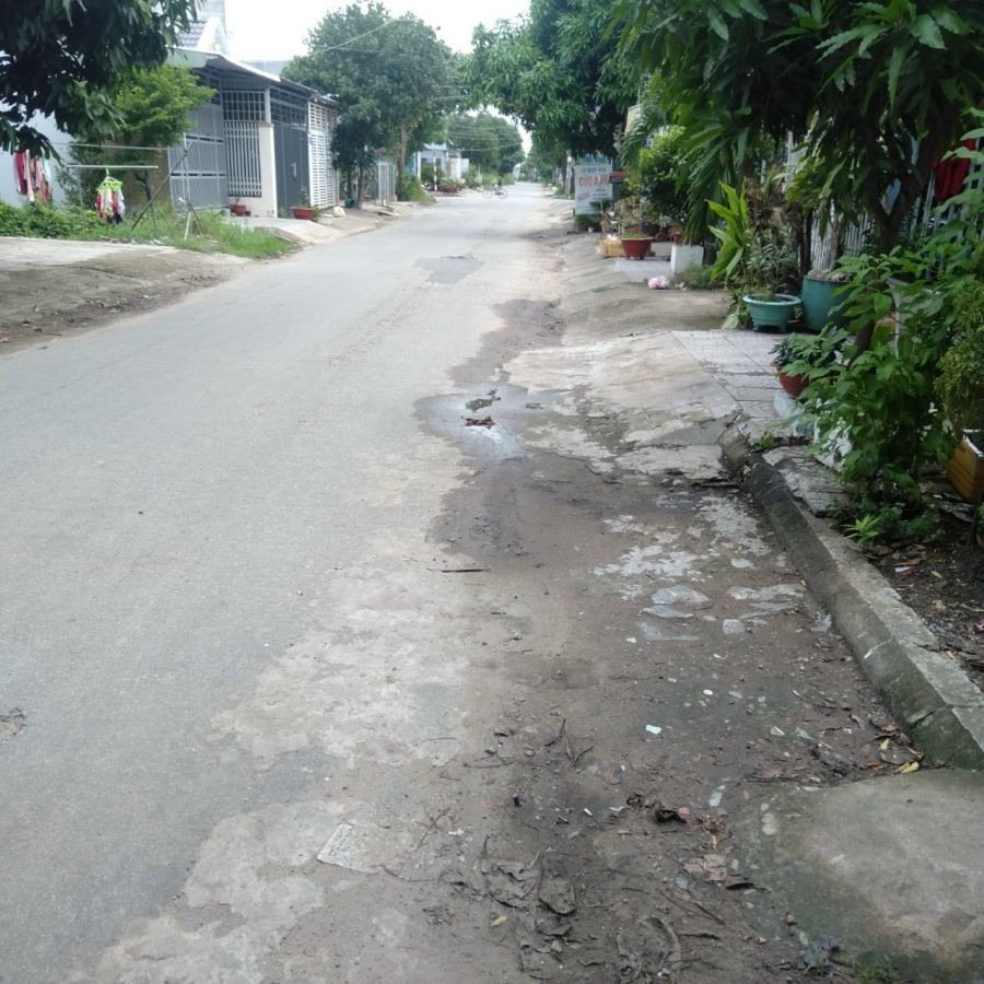 Đất mặt tiền Ngọc Hân Công Chúa KDC Cầu Suối P.Vĩnh Quang Rạch Giá Kiên Giang 4.5x24 giá 1 tỷ 150 triệu