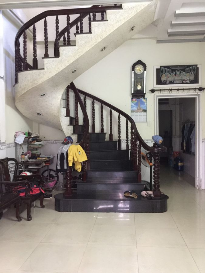 Bán gấp Nhà 1 trệt 2 lầu Hẻm 37 Nguyễn Trãi, Vĩnh Thanh, Rạch Giá, Kiên Giang