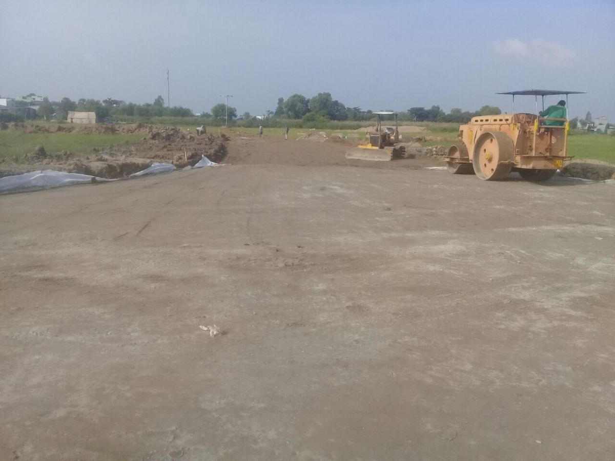 Bán gấp xuất nội bộ