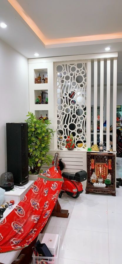 Cần bán gấp nhà 1 trệt 1 lầu đường Trần Bạch Đằng (nhà đẹp), Khu đô thị Phú Cường, Rạch Giá, Kiên Giang