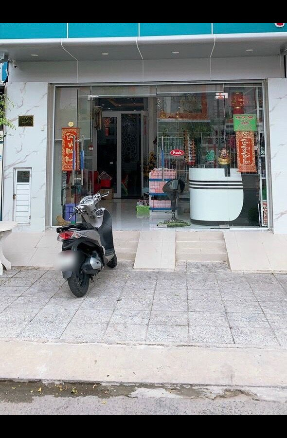 Cần bán gấp nhà 1 trệt 1 lầu đường Trần Bạch Đằng (nhà đẹp), Khu đô thị Phú Cường, Rạch Giá, Kiên Giang