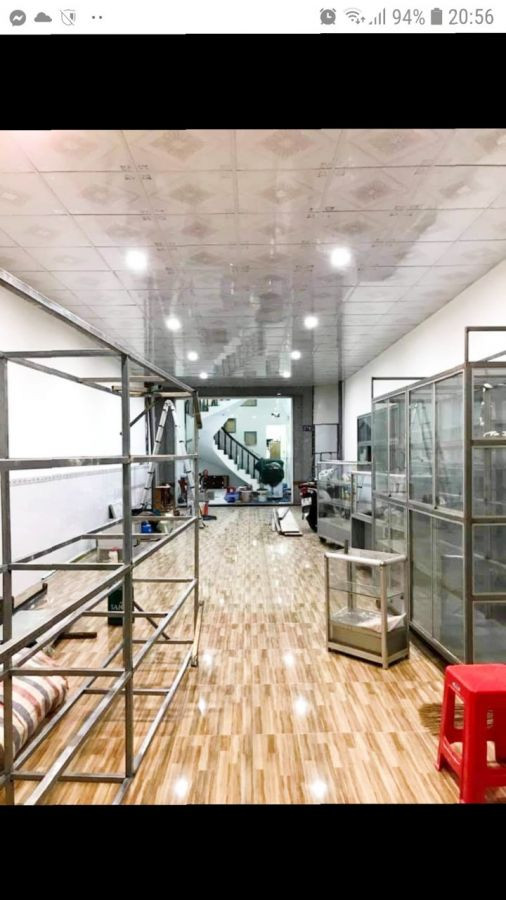 - Do thiếu vốn làm ăn nên cần bán Gấp căn nhà mặt tiền quốc lộ 61