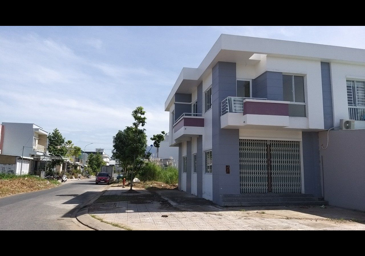 Bán nhà hoàn thiện Lô Góc khu dân cư An Bình (vị trí đẹp), Rạch Giá, Kiên Giang