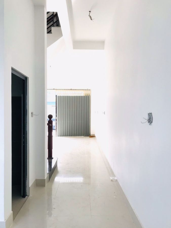 Cần bán gấp nhà lô C8 Khu Đô Thị Tây Bắc, phường Vĩnh Quang Rạch Giá Kiên Giang