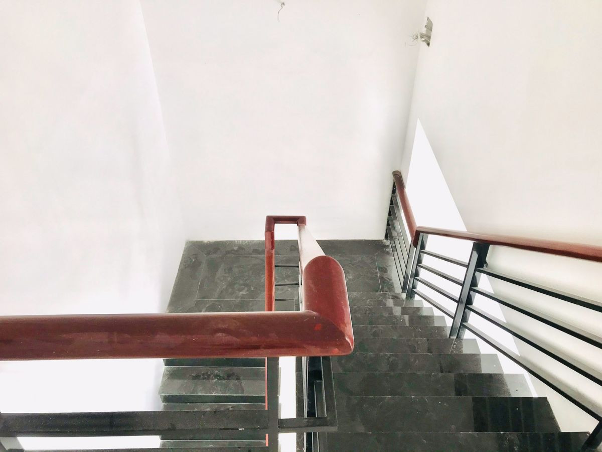 Cần bán gấp nhà lô C8 Khu Đô Thị Tây Bắc, phường Vĩnh Quang Rạch Giá Kiên Giang