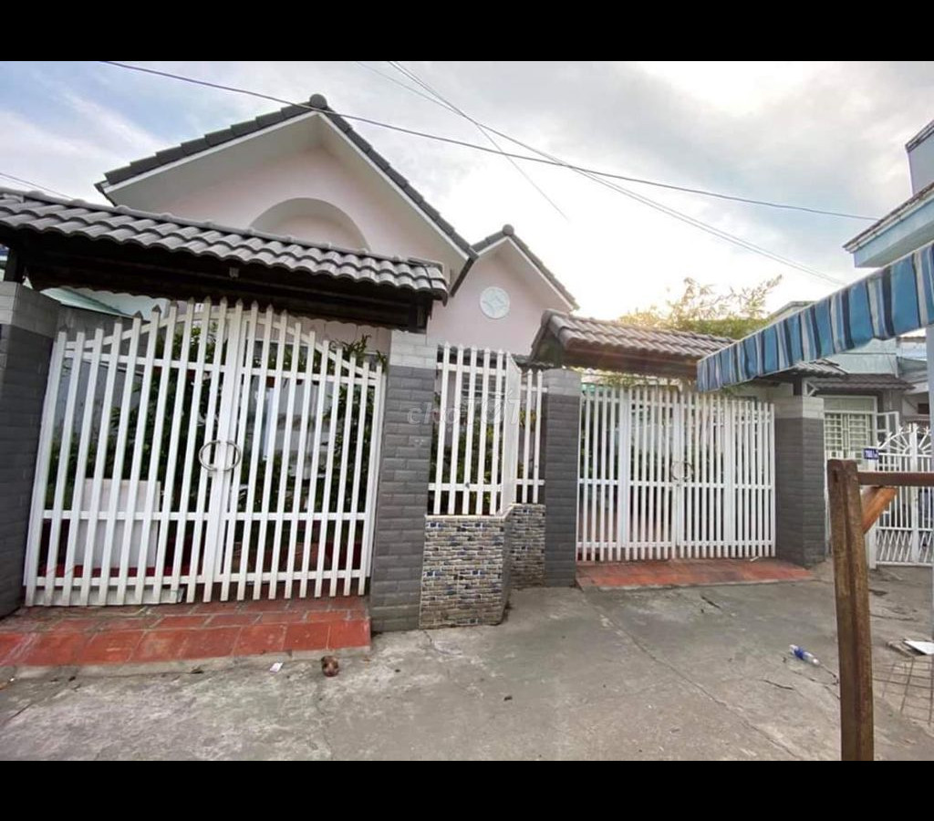 Bán Nhà Hẽm Nguyễn Trung Trực.