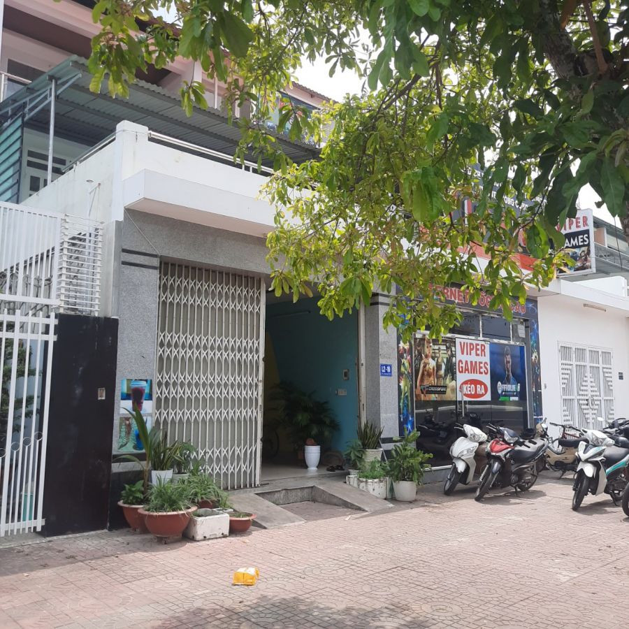 Nhà mặt tiền chính chủ đường Trần Quang Khải