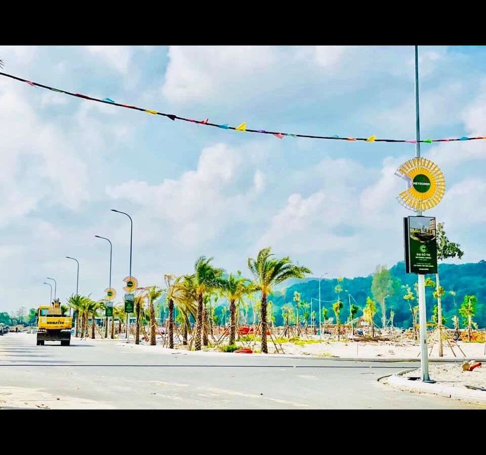 Bán Nhà 6.5x18m 3.5 tấm Meyhomes Capital An Thới, Phú Quốc giá chỉ 6.9 tỷ tl
