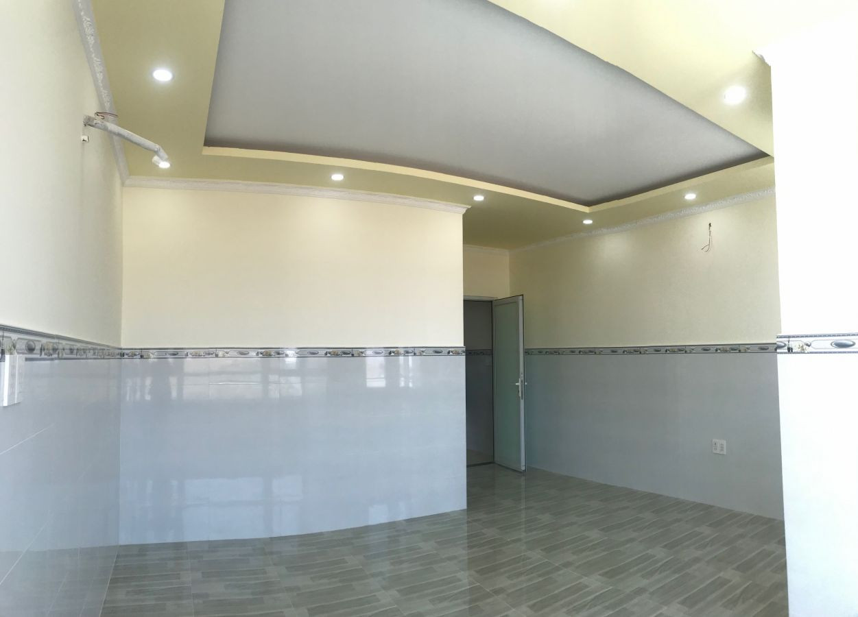 Bán nhà đẹp lô C8 KĐT Tây Bắc (đối diện công viên) đã hoàn thiện 100%