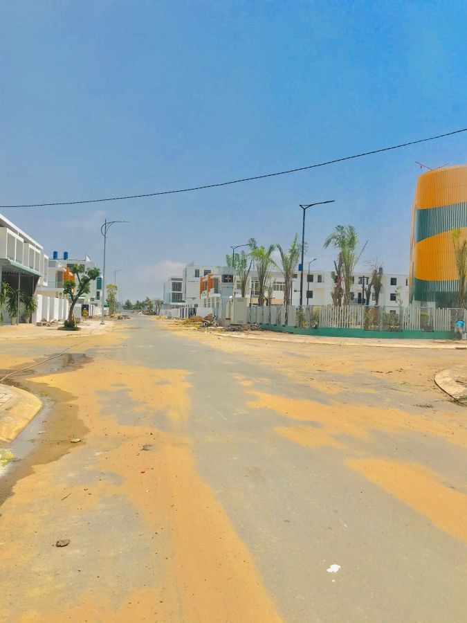 Bán gấp 2 căn nhà  Khu Tây Bắc, phường Vĩnh Quang, Rạch Gía Kiên Giang