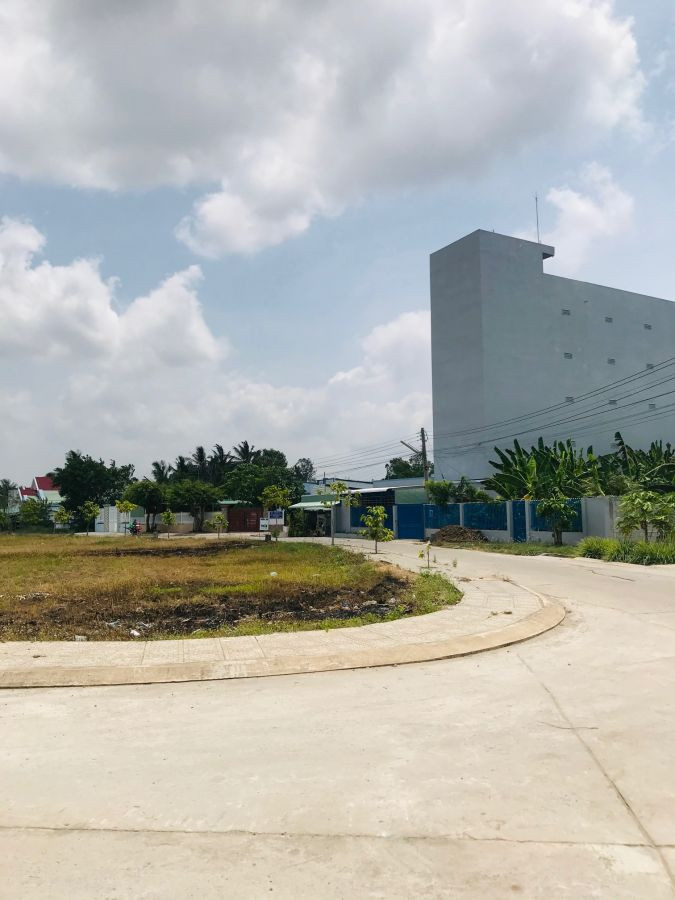Bán 4 nền liền kề kdc Dương Minh Châu - khu vực đang được đầu tư mạnh mẽ