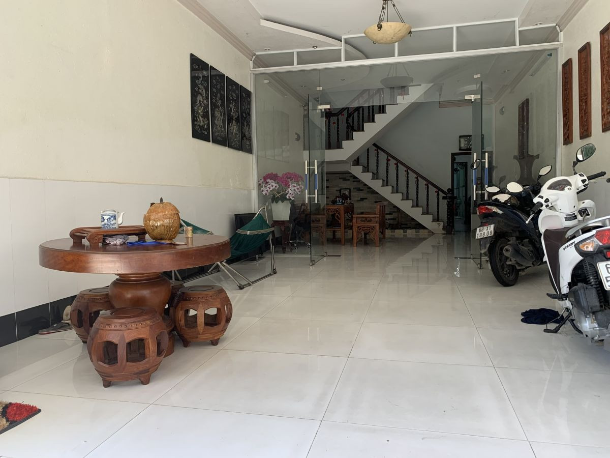 CẦN CHO THUÊ NHÀ VỊ TRÍ ĐẸP ĐỐNG ĐA, RẠCH GIÁ, KIÊN GIANG