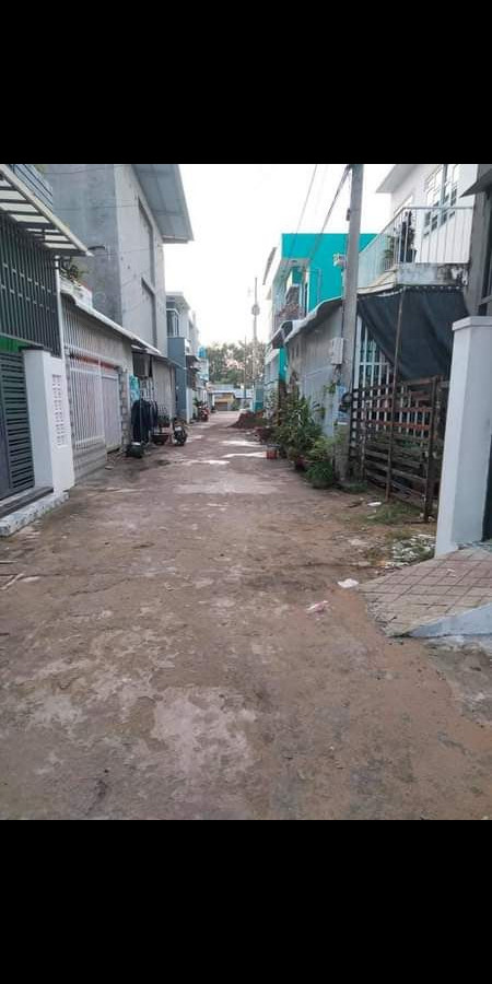 Bán nhà trọ mới xây chưa cho thuê (xây 3 căn lớn) Kênh Vàm Trư, gần chợ 30/4
