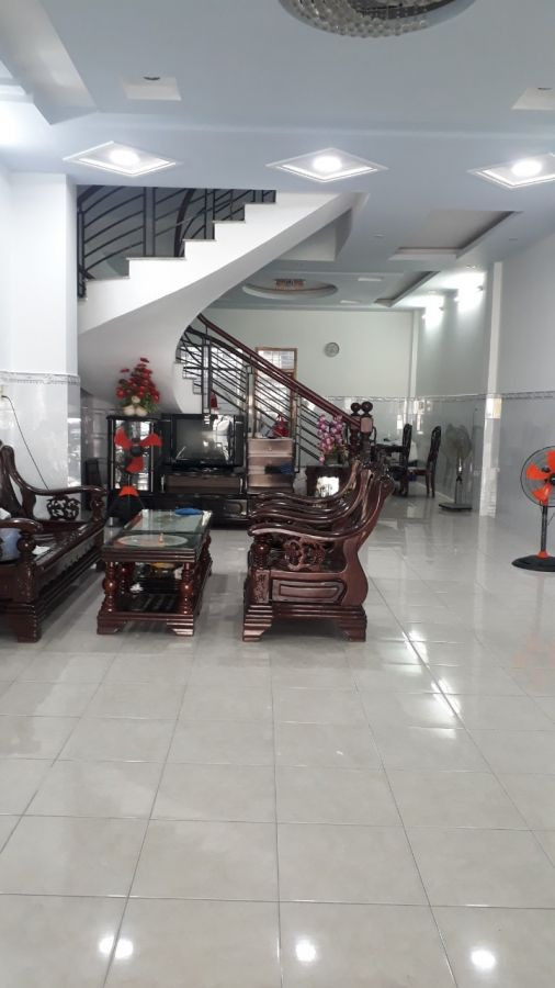 Bán nhà mặt tiền đường 3/2, khu 16ha, phường Vĩnh Thanh Vân, TP Rạch Giá
