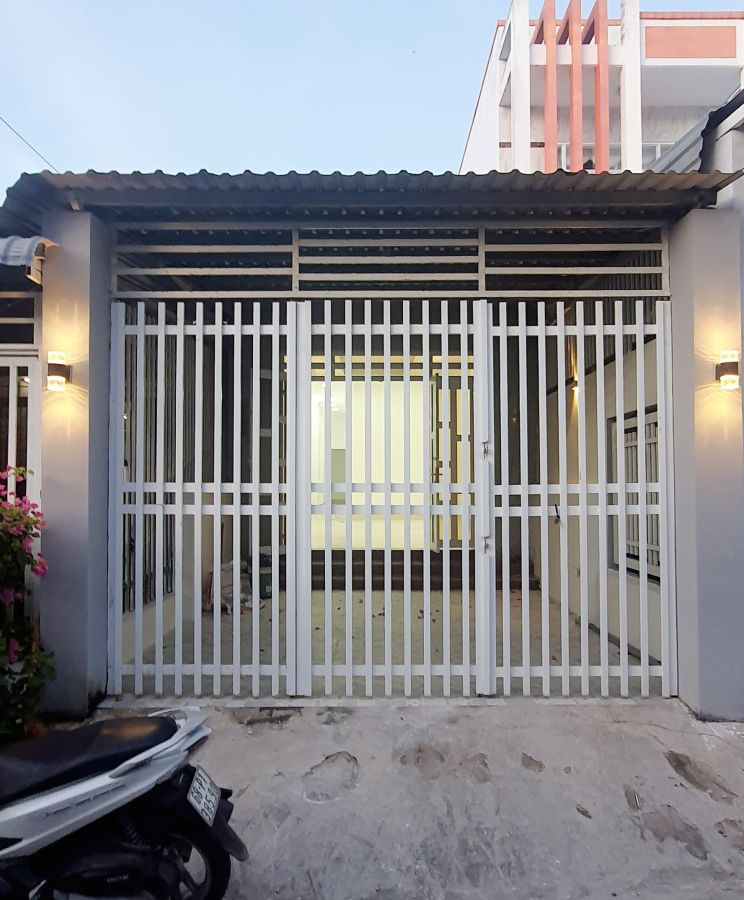 Bán nhà 4x23 cấp 4 hẻm đượng Phạm Ngọc Thạch, P.Vĩnh Thanh, Rạch Giá
