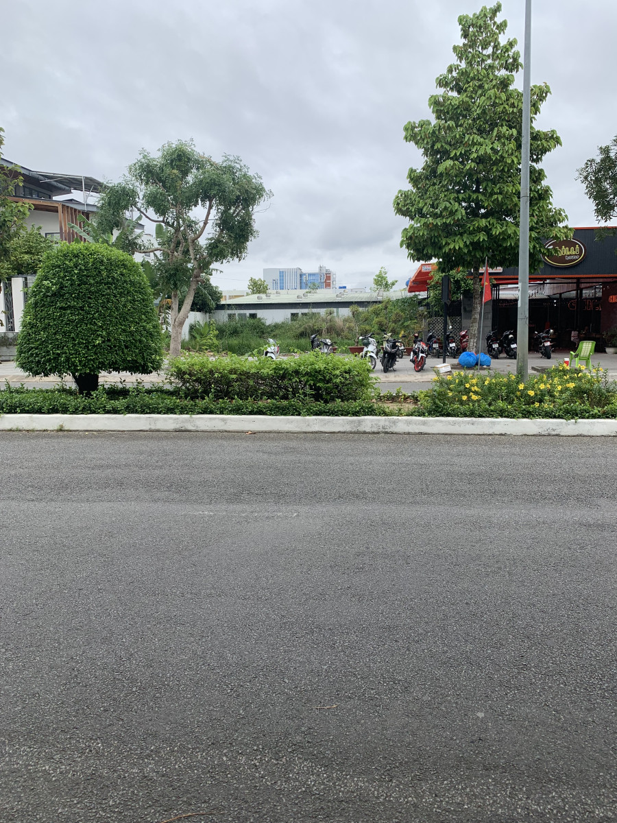 Cho thuê đất dài hạn