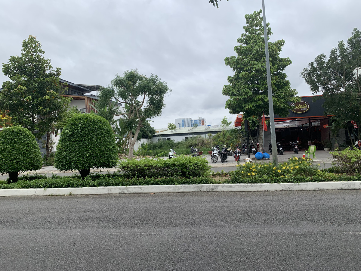 Cho thuê đất dài hạn