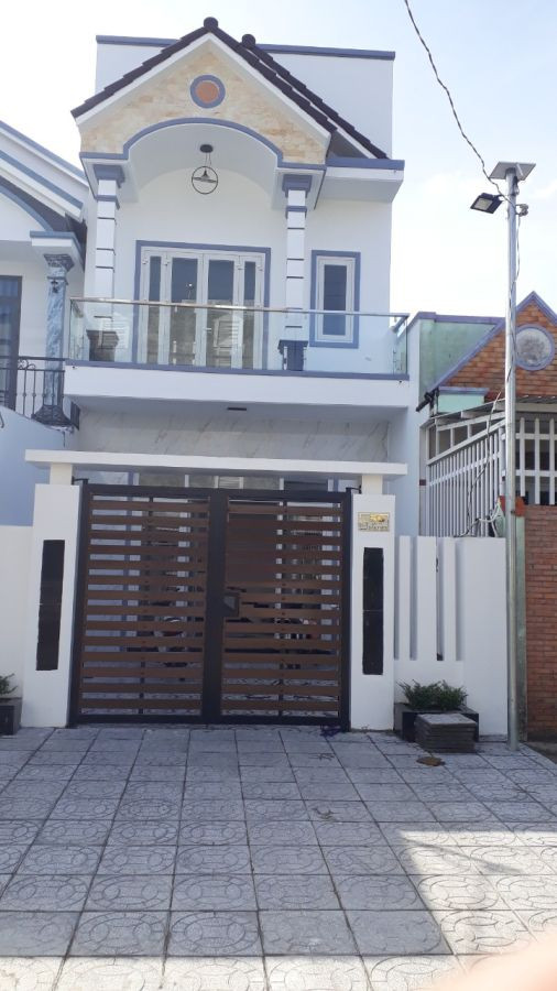 Bán nhà mặt tiền Văn Lang, phường Rạch Sỏi, TP Rạch Giá